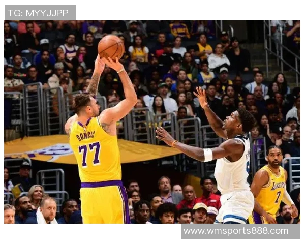 哈克斯三节狂砍27分7篮板湖人曾错失席菲诺的遗憾重现