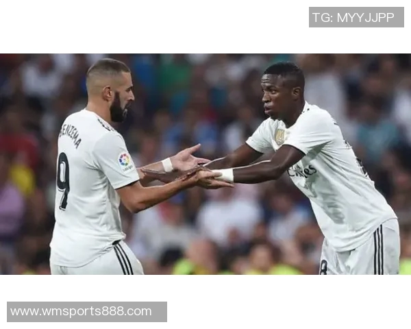 维尼修斯在安帅巴西队焕发新生三球一助重回金球奖竞争行列 维尼修斯在安帅巴西队焕发新生三球一助重回金球奖竞争行列