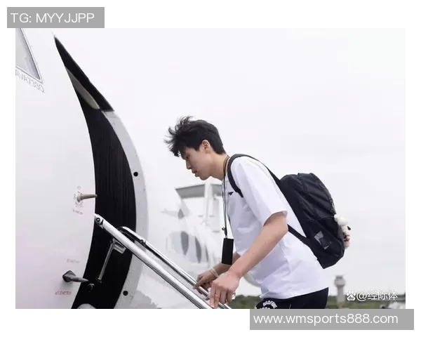 媒体人分析杨瀚森生涯开局受限于开拓者整体节奏不协调问题