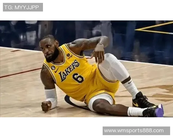 詹姆斯助攻总数达13691次距离超越保罗仅差71次